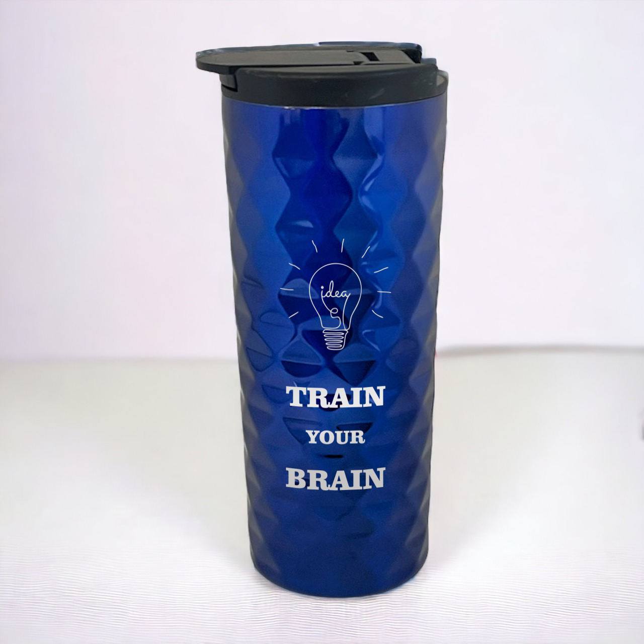 Термокружка с гравировкой "Train your Brain" Синий (ТСУ14)