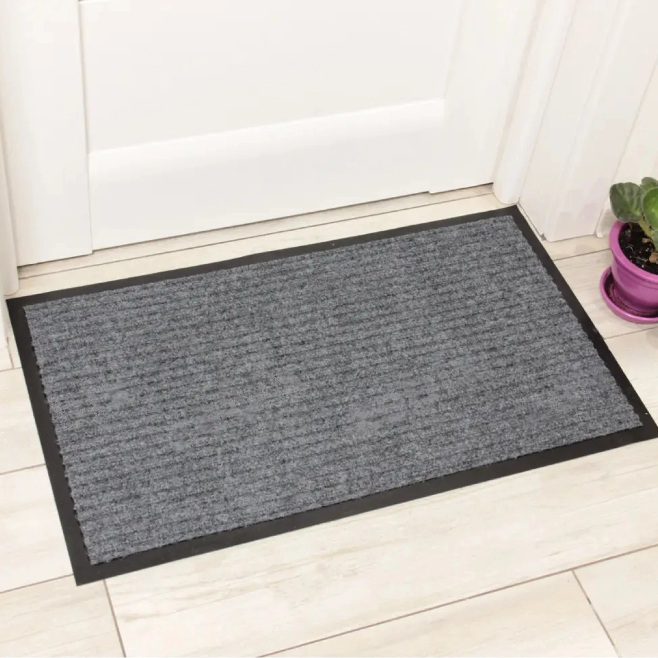 Килимок придверний ворсистий на гумовій основі з кантом 45х75 см Сірий