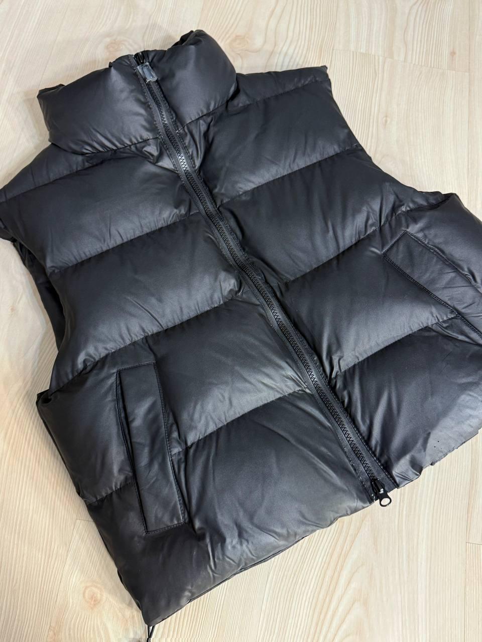 Жилетка жіноча A-N 10013 дута без капюшона р. 44 Чорний - фото 9 Жилетка жіноча A-N 10013 дута без капюшона р. 44 Чорний - фото 9