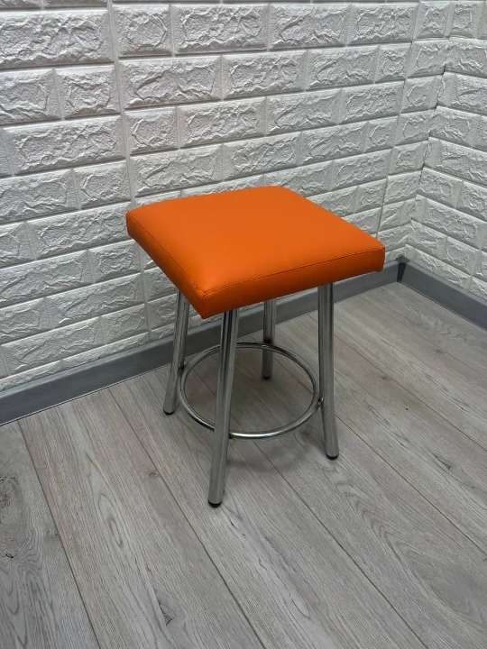 Табурет кухонний Tutty+ 30х45 см Помаранчевий/Хром (28374227)