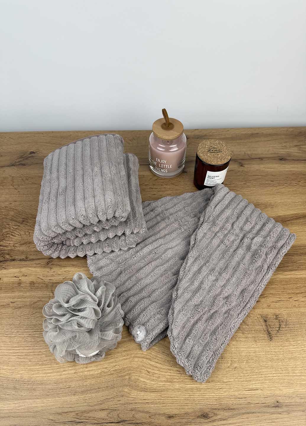 Подарочный набор полотенец из микрофибры Серо-бежевый (37-4) - фото 5 Подарочный набор полотенец из микрофибры Серо-бежевый (37-4) - фото 5