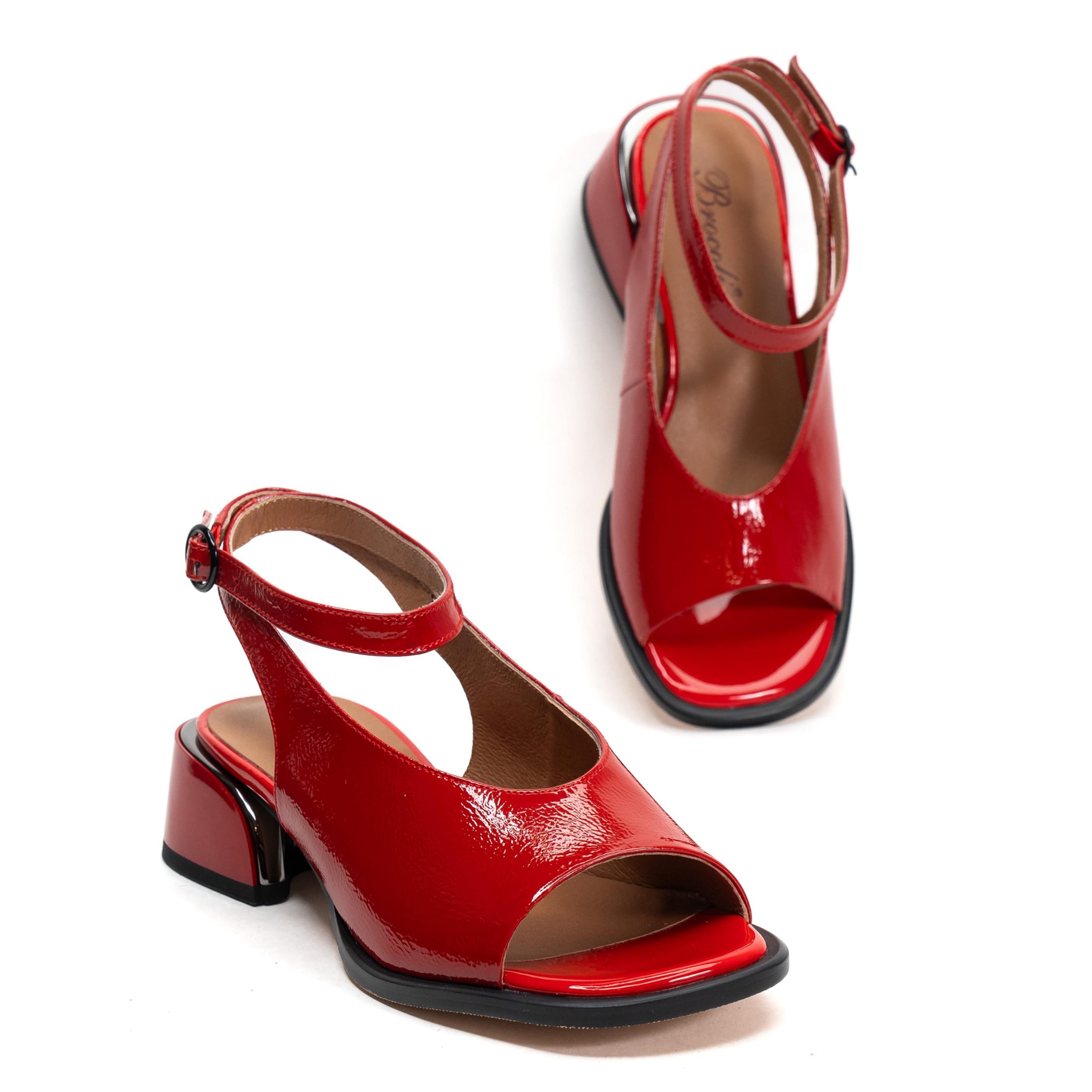 Босоножки Brocoly 01584 р. 37 Красный (104363675)