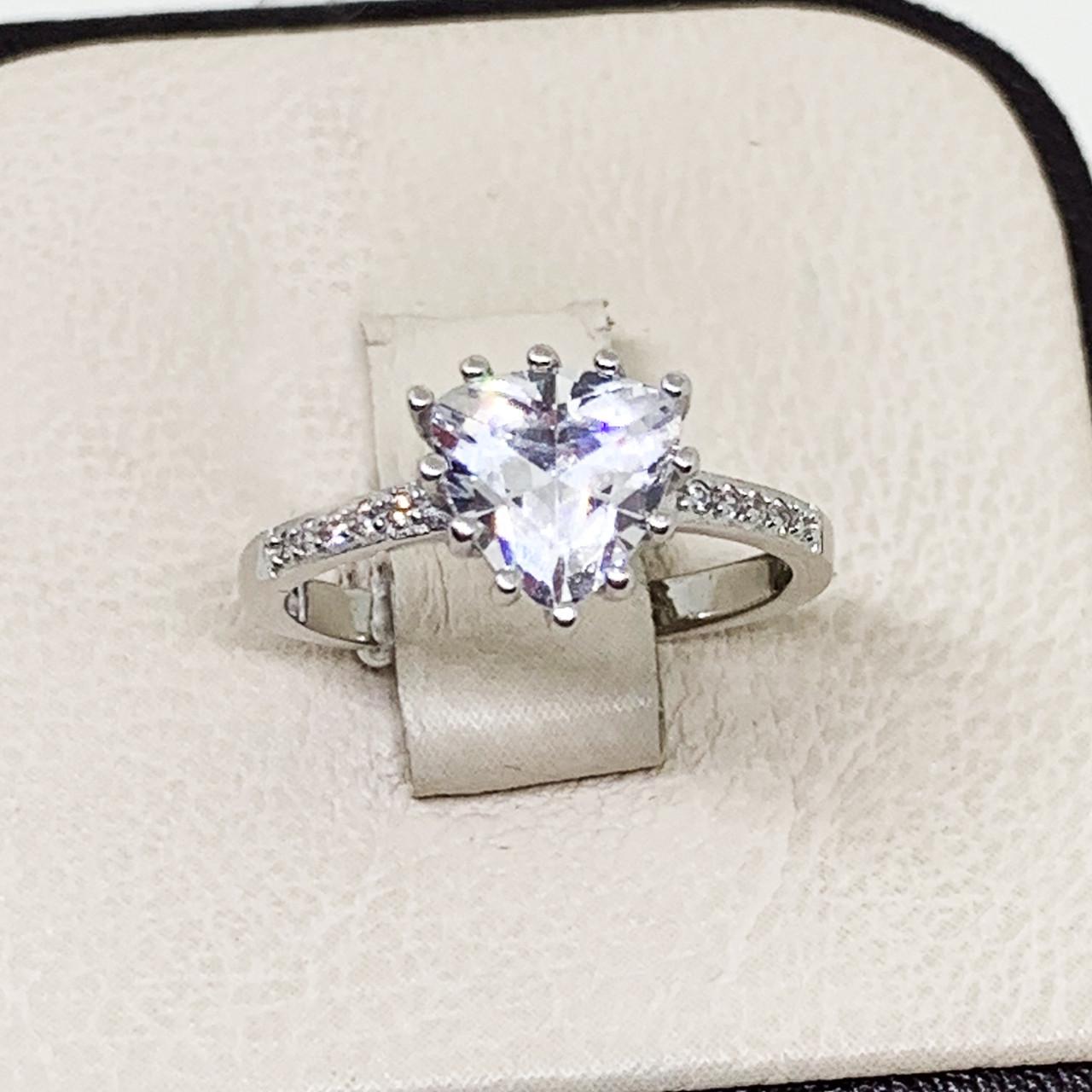 Кольцо серебряное с кубическим цирконием р. 17,5 2,86 г (1655801080)