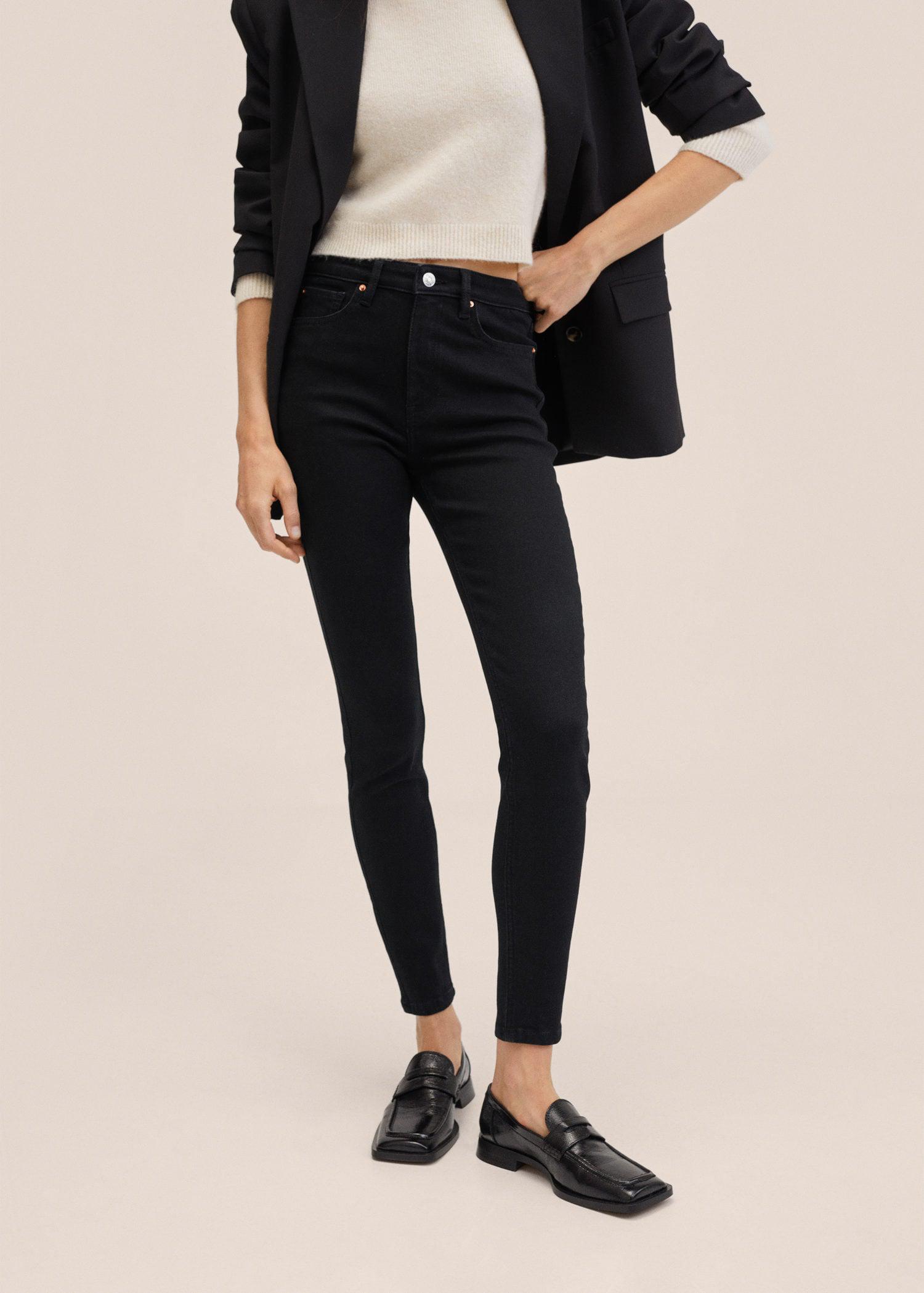 Джинсы женские Mango 27011126 р. 46 Черный