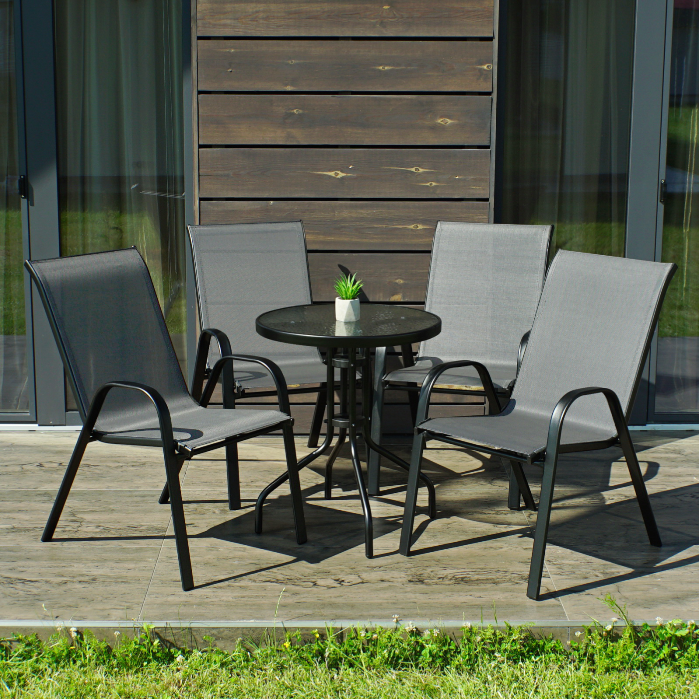Комплект садових меблів 4Points Udine-4 круглий стіл та 4 стільця Сірий