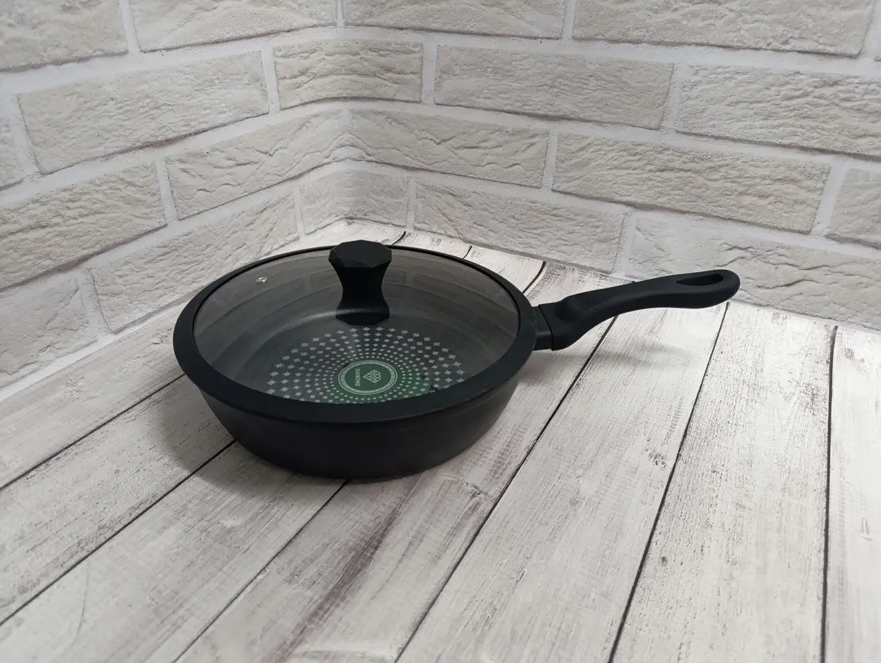 Сковорода із скляною кришкою Benson BN-450 Soft Touch 28 см 3,7 л литий алюміній/алмазне антипригарне покриття (ML-05263) - фото 10
