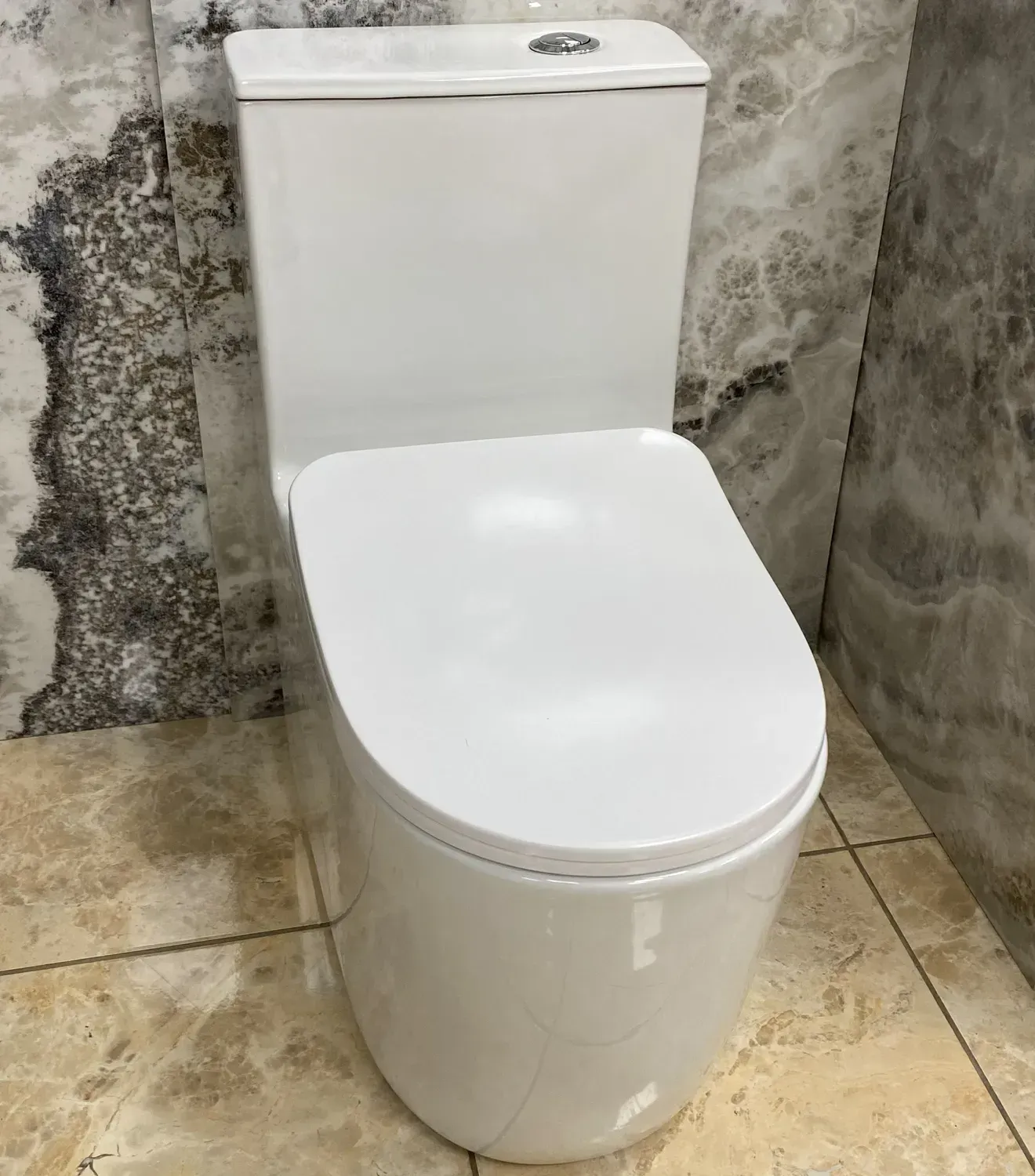 Унитаз напольный VBI Salina без ободка система смыва RIMLESS с сиденьем Soft-close Белый (VBI-021001)