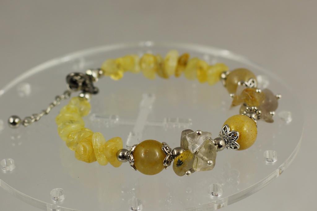 Браслет No name из рутилового кварца Венерин волос 19 см Серебристый (30875949)