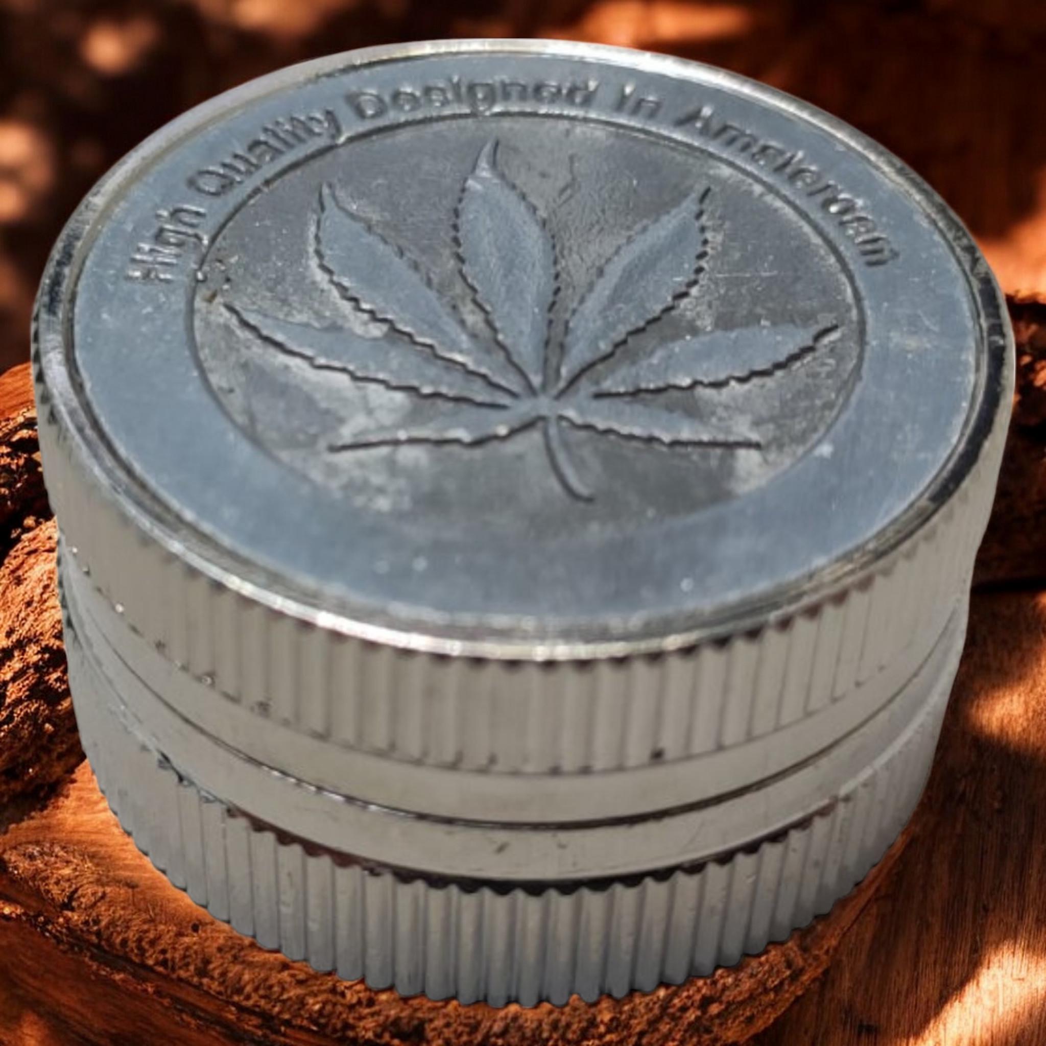 Гриндер для подрібнення тютюну Grinder Mini Amsterdam Cannabis Silver