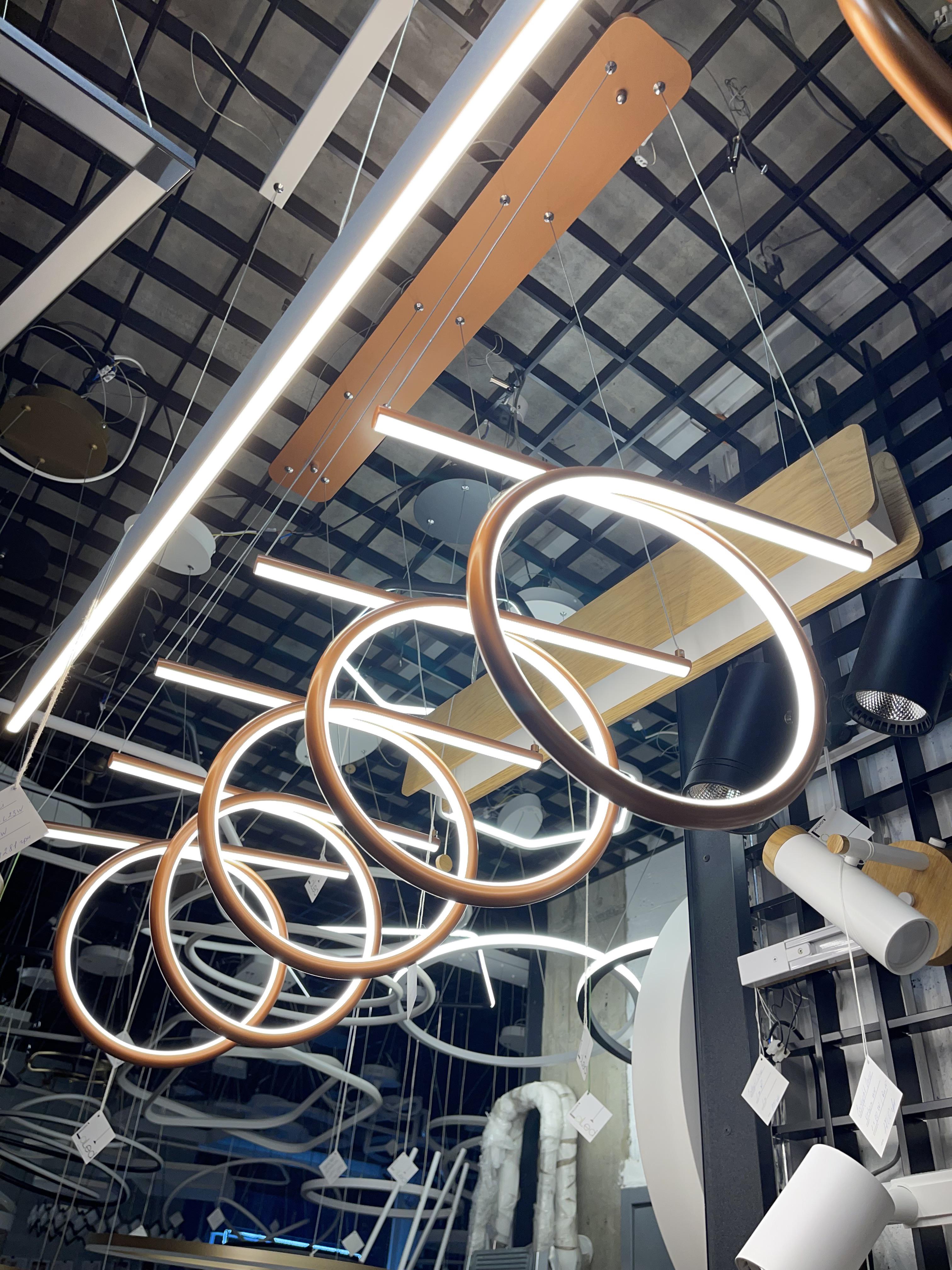 Люстра світлодіодна Honey Light 9D-093R-108BRZ - фото 4 Люстра світлодіодна Honey Light 9D-093R-108BRZ - фото 4