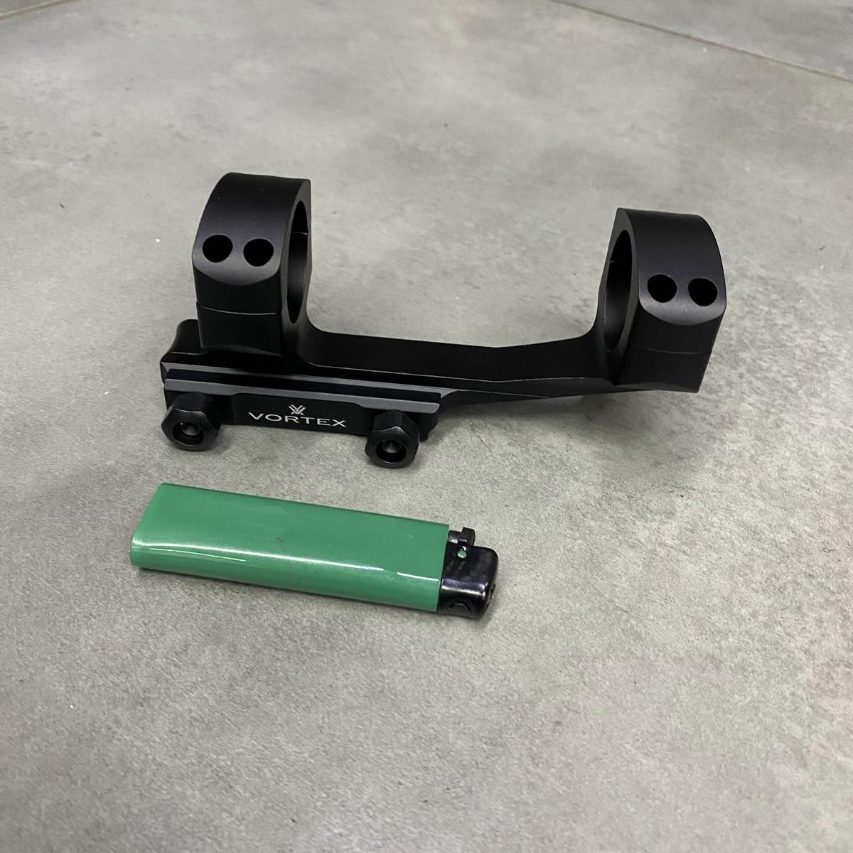 Крепление для прицела моноблок Vortex Pro 30 мм Extended Viper Cantilever mount цельное на Picatinny (CVP-30) - фото 6 Крепление для прицела моноблок Vortex Pro 30 мм Extended Viper Cantilever mount цельное на Picatinny (CVP-30) - фото 6