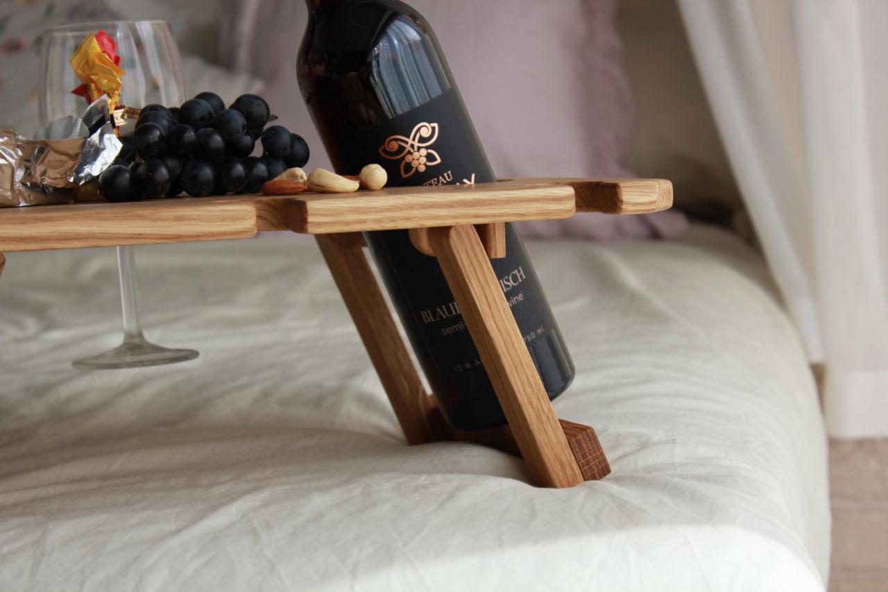 Столик винний Кемпінг з дуба під 6 бокалів для подачі фруктів/закусок/сиру 40х30х17 см (WDT-3.2) - фото 6 Столик винний Кемпінг з дуба під 6 бокалів для подачі фруктів/закусок/сиру 40х30х17 см (WDT-3.2) - фото 6