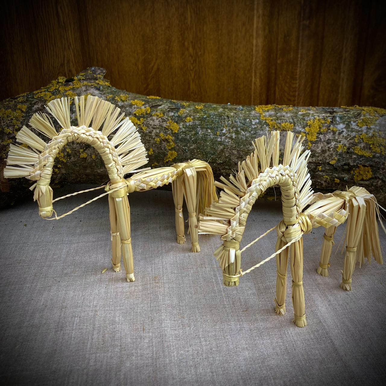 Соломенный конь оберег на рождество 20 см (1860410684) - фото 3 Соломенный конь оберег на рождество 20 см (1860410684) - фото 3