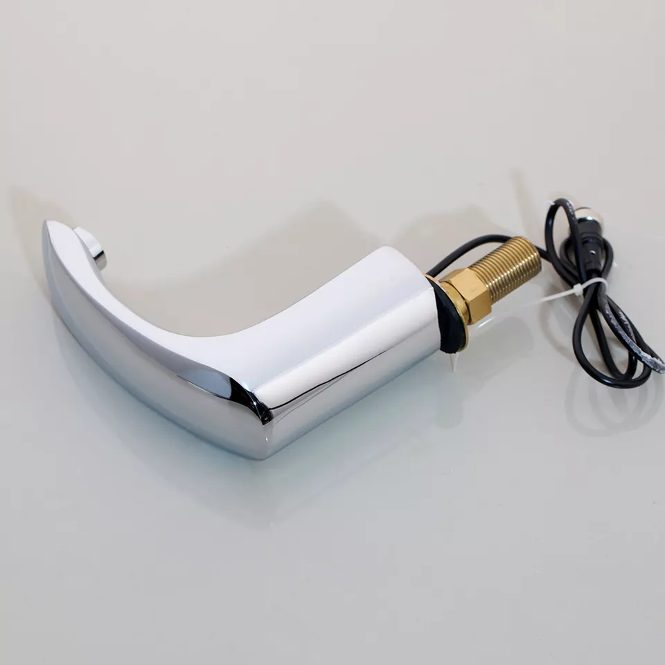 Змішувач у ванну електронний автоматичний сенсорний Hands Free дизайнерський з латуні - фото 6