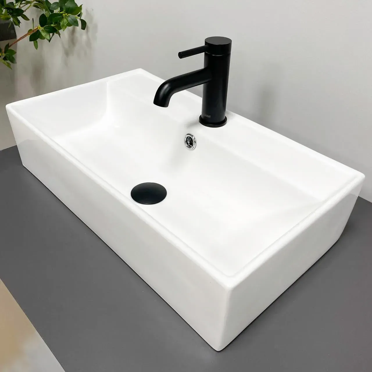 Раковина накладная VBI Tavernola 555х315 прямоугольная с переливом Белый (VBI-015506)