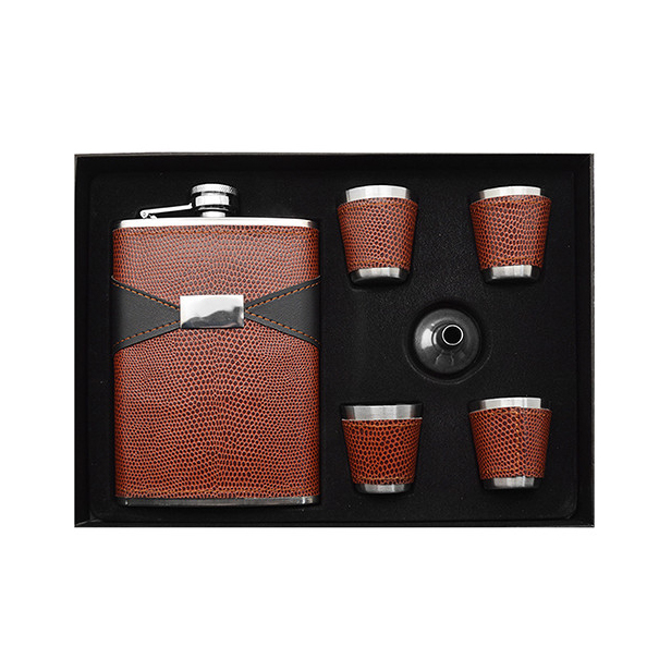 Набор подарочный фляга и 4 рюмки Stenson R86712 стальной 260 мл (iz00404)