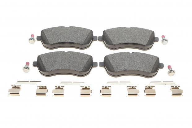 Колодки тормозные передние BRECK MB C-class S204/W204/E-class S212/W212 07- (24306 00 701 00 BRECK) Колодки тормозные передние BRECK MB C-class S204/W204/E-class S212/W212 07- (24306 00 701 00 BRECK)