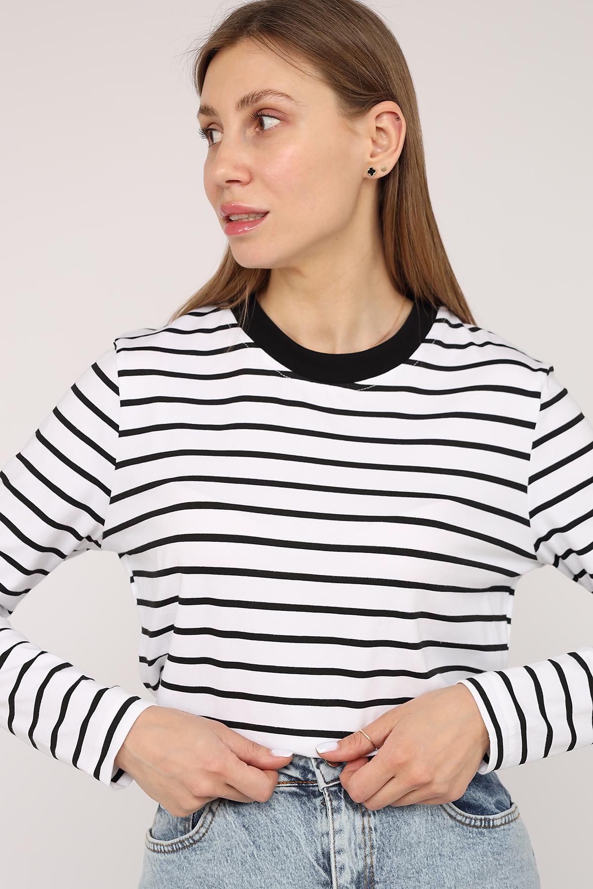 Футболка з довгим рукавом жіноча ЦБ-00270232 р. 46 Білий (SKT001045817) - фото 4 Футболка з довгим рукавом жіноча ЦБ-00270232 р. 46 Білий (SKT001045817) - фото 4