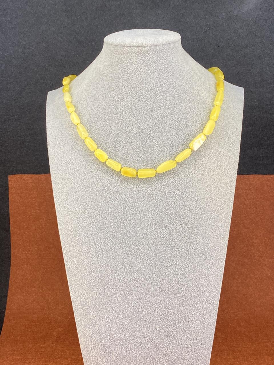 Ожерелье из янтаря лечебное 52 см (н-278) Ожерелье из янтаря лечебное 52 см (н-278)