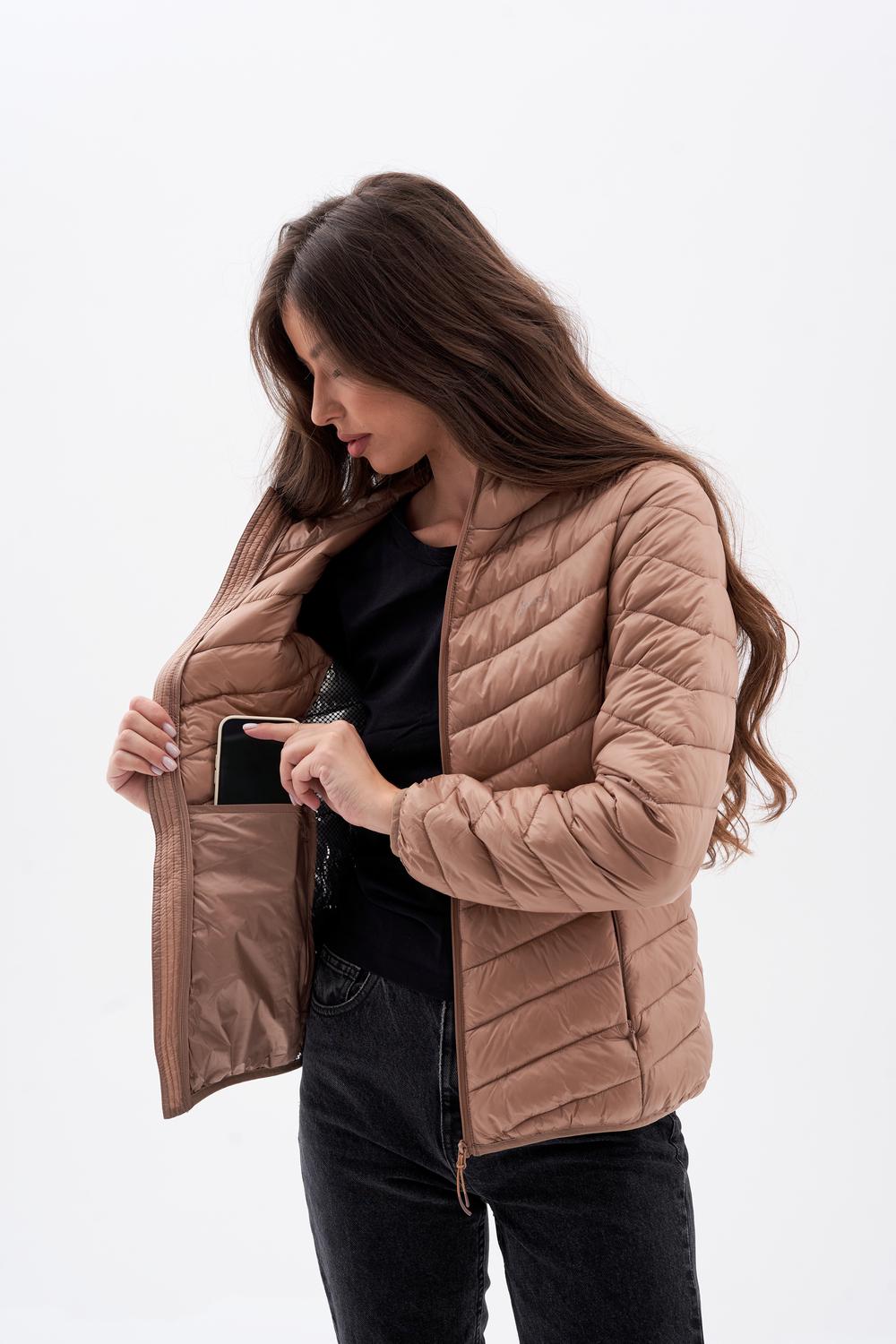 Ветровка женская Avecs 50226B/71 5XL Капучино - фото 2 Ветровка женская Avecs 50226B/71 5XL Капучино - фото 2