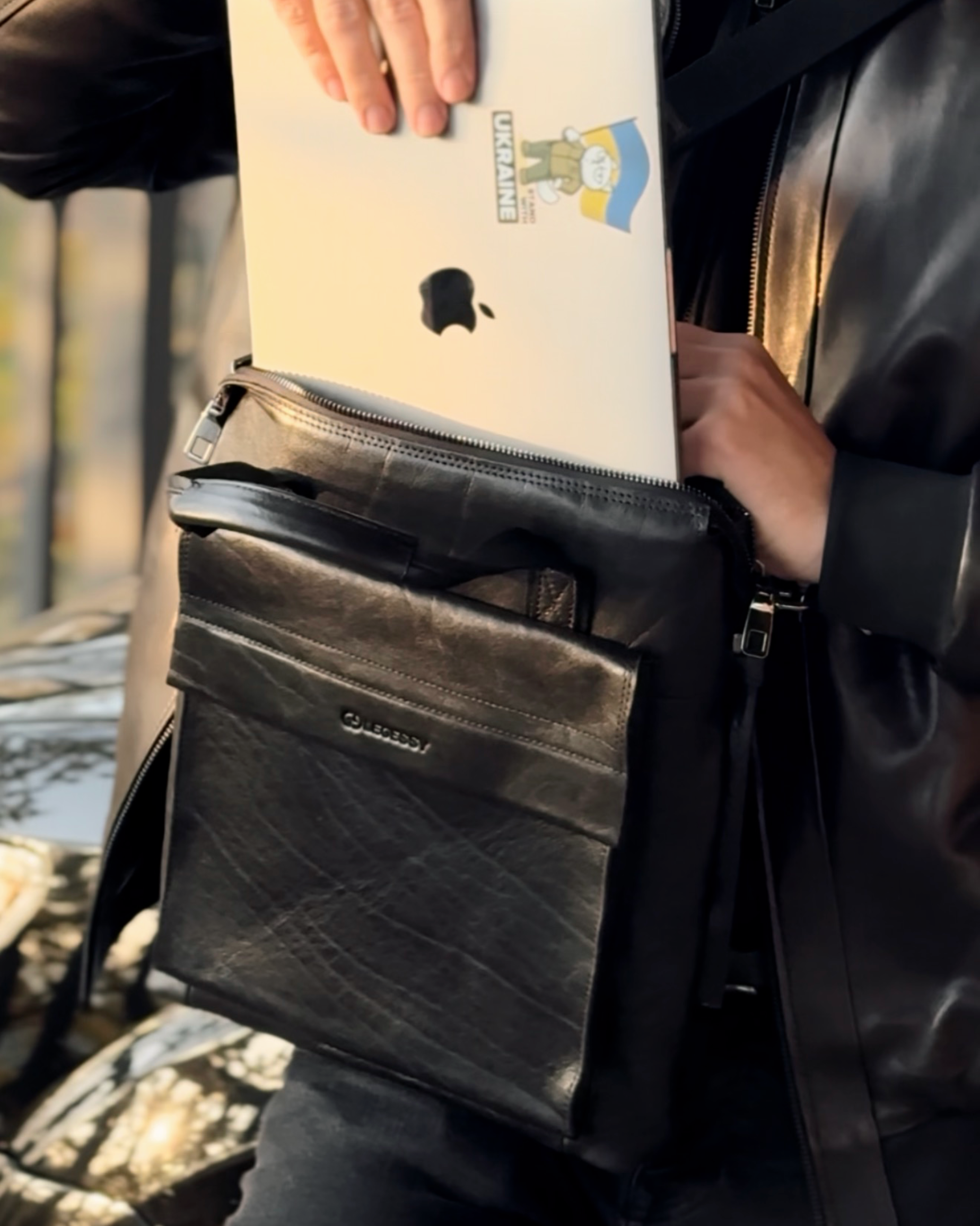 Портфель для ноутбука и документов SORENTO 026 - фото 6 Портфель для ноутбука и документов SORENTO 026 - фото 6