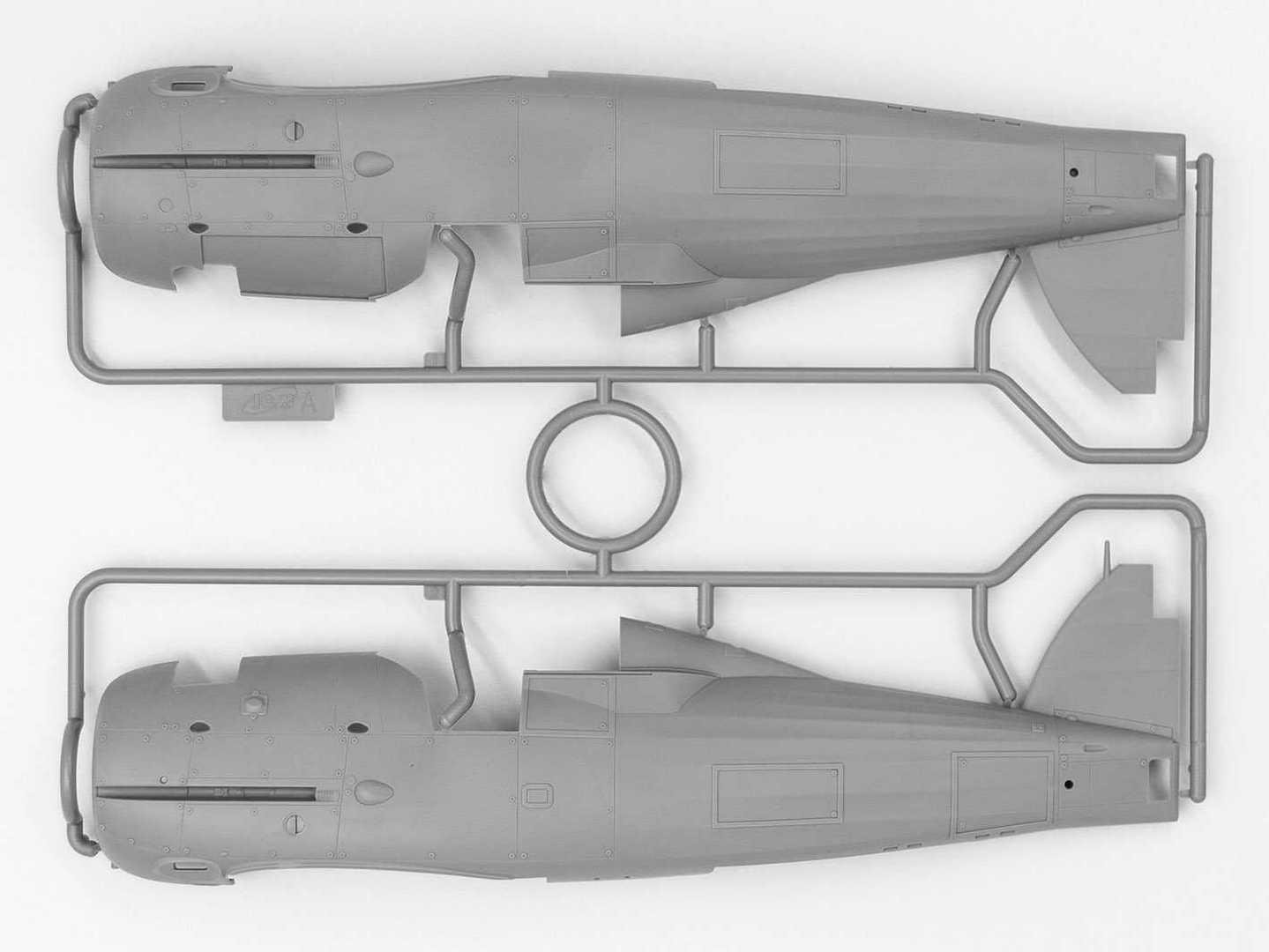 Сборная модель ICM Gloster Sea Gladiator Mk.II британский морской истребитель II СВ (32042) - фото 4