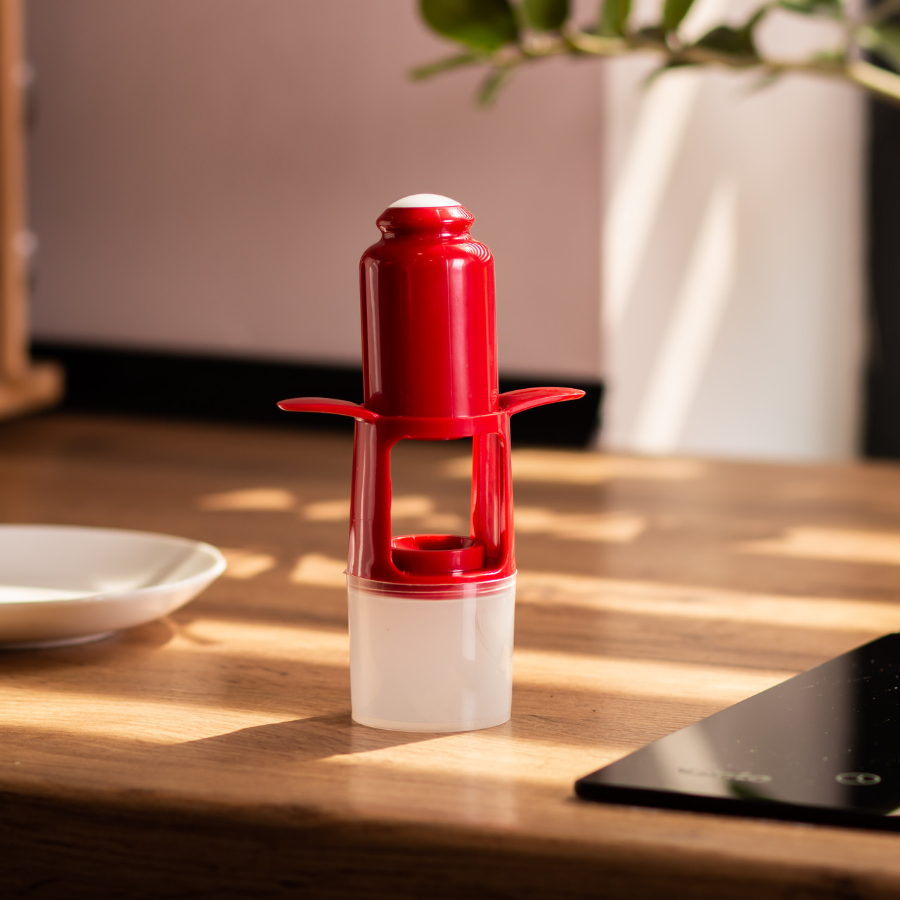 Машинка ручна механічна для видалення кісточок з вишні/черешні та оливок 4х14 см Червоний (HP-8-73) - фото 2 Машинка ручна механічна для видалення кісточок з вишні/черешні та оливок 4х14 см Червоний (HP-8-73) - фото 2