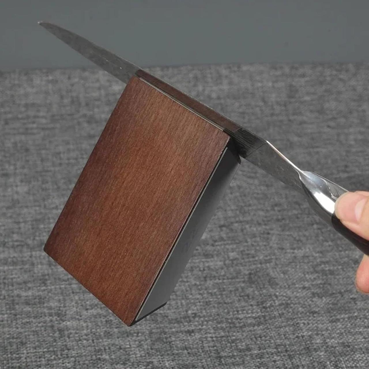 Алмазная роликовая точилка для ножей с магнитным угловым основанием 15° 18° 20° 22° уголы заточки - фото 8 Алмазная роликовая точилка для ножей с магнитным угловым основанием 15° 18° 20° 22° уголы заточки - фото 8