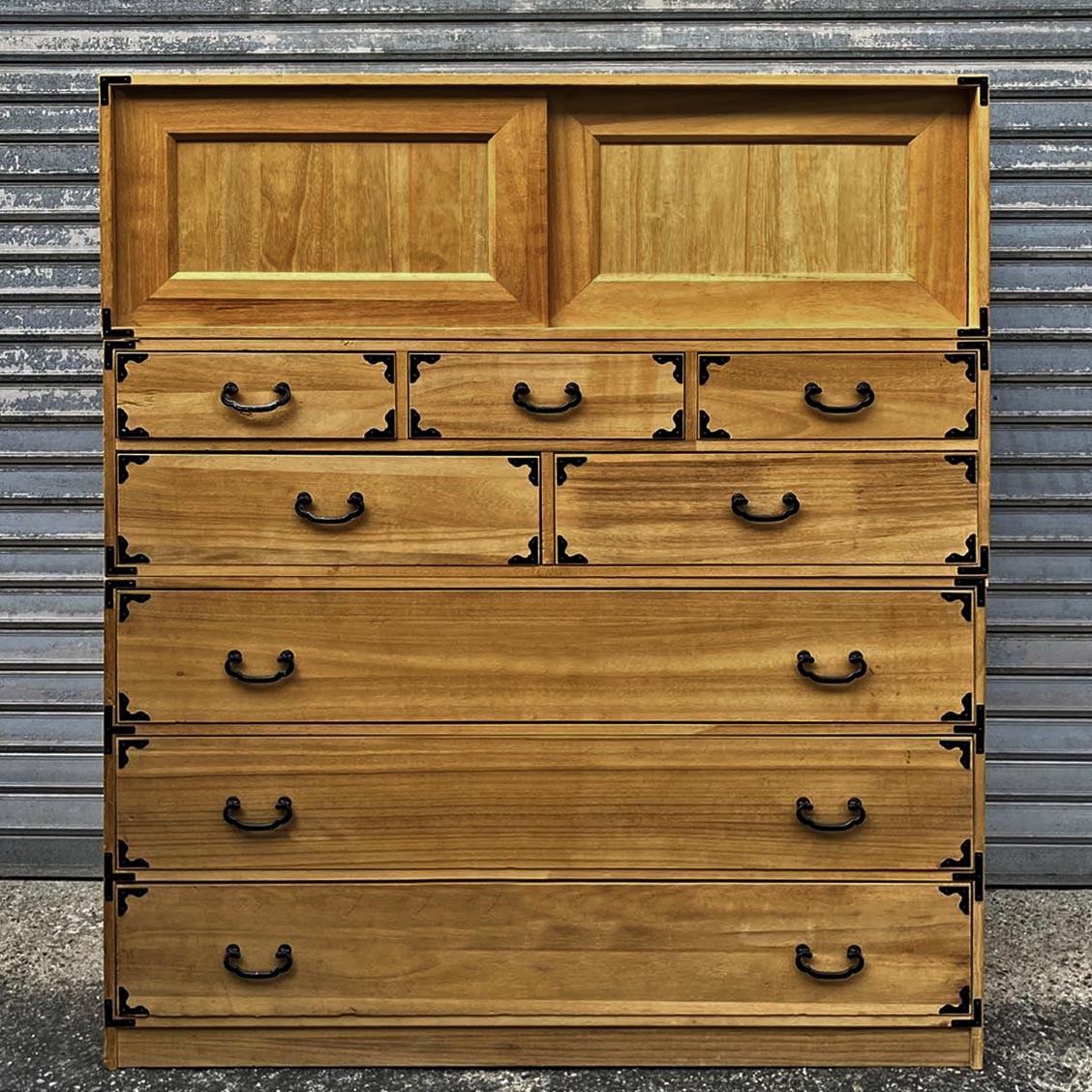 Комод тансу из дерева Голирета Сиена (КТУ-007305)