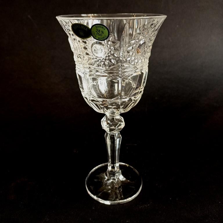 Набір келихів для вина Bohemia Classic 280 мл 6 шт. (9293) - фото 2 Набір келихів для вина Bohemia Classic 280 мл 6 шт. (9293) - фото 2