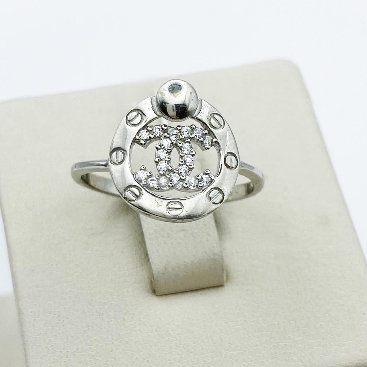 Кольцо серебряное Шанель с кубическим цирконием р. 17,5 2,05 г (1907752732)