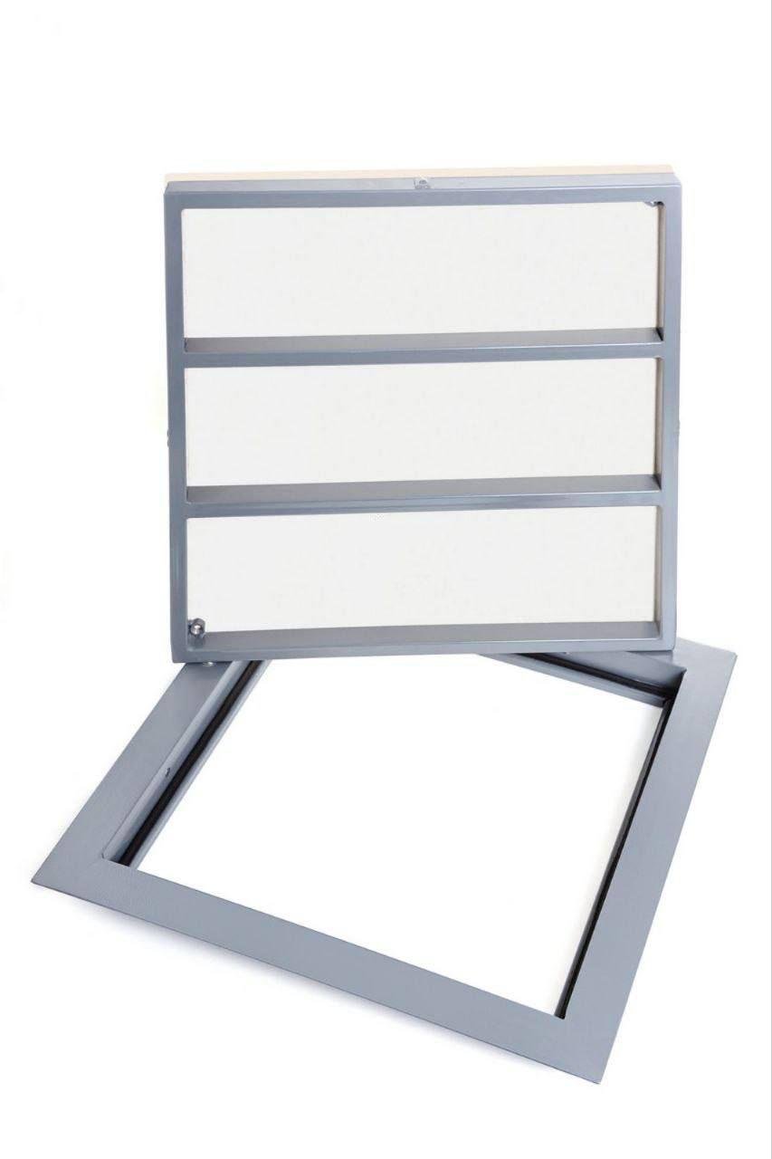 Люк в підлогу під плитку Економ 20х20 см