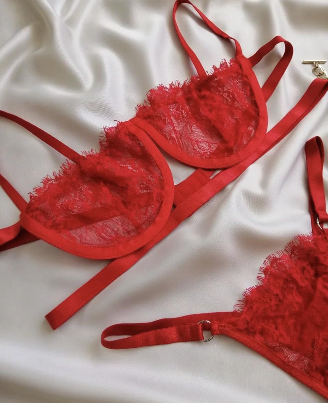 Комплект білизни мереживний балконет ліф та трусики L Червоний (0039L) - фото 4 Комплект білизни мереживний балконет ліф та трусики L Червоний (0039L) - фото 4