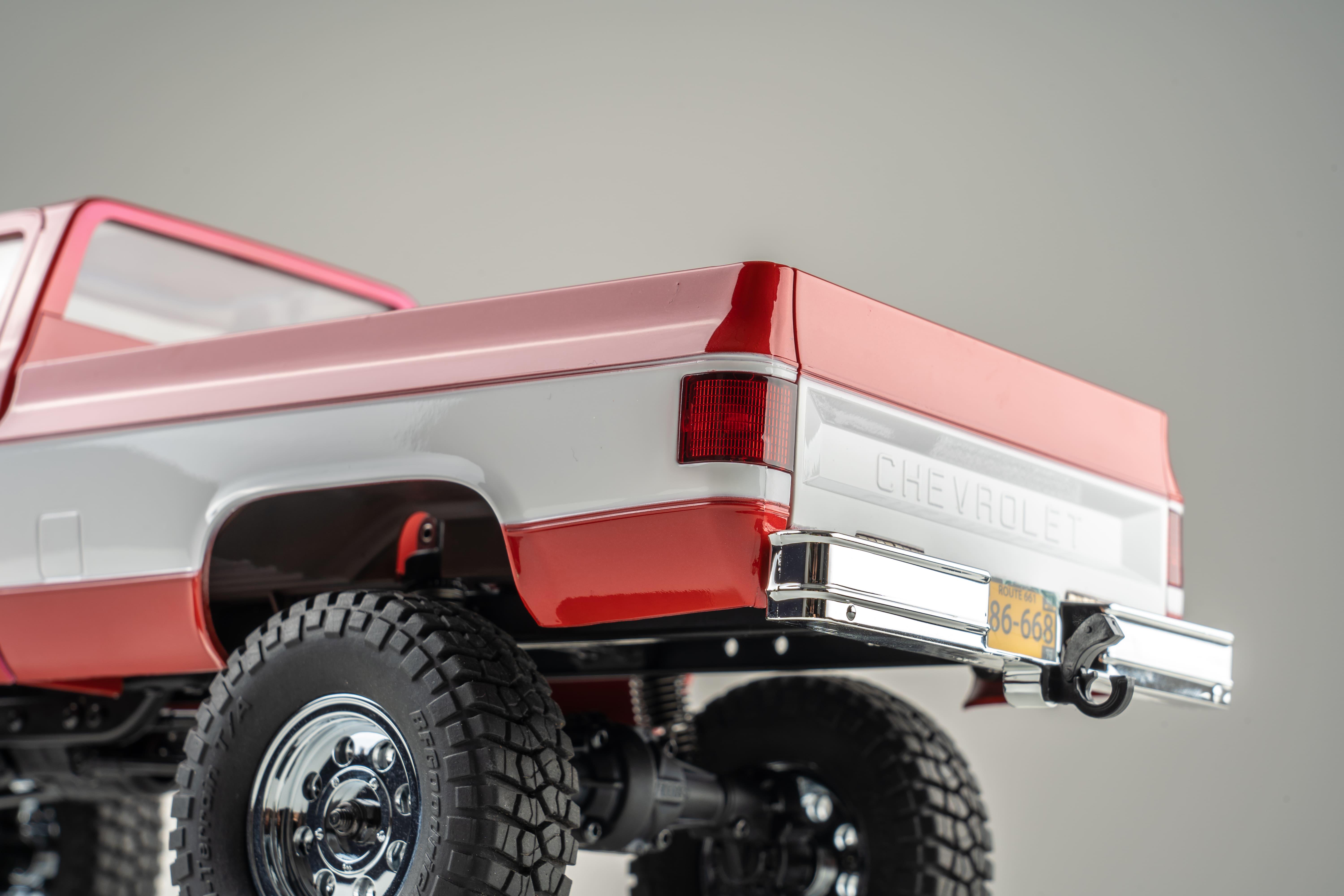 Машинка на радиоуправлении FMS 1:18Chevrolet K10 RTR Красный - фото 18 Машинка на радиоуправлении FMS 1:18Chevrolet K10 RTR Красный - фото 18