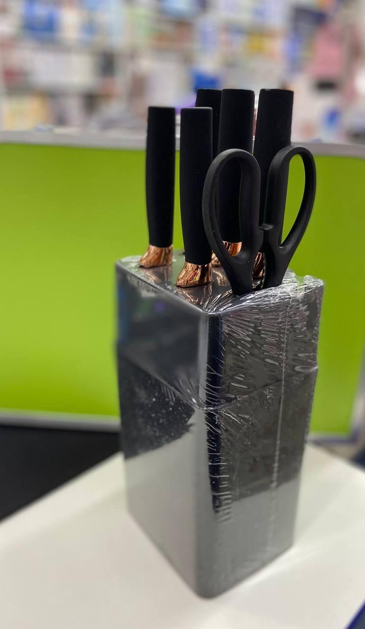 Набір ножів MAG-709 нержавіюча сталь з підставкою 7 пр. Чорний - фото 8 Набір ножів MAG-709 нержавіюча сталь з підставкою 7 пр. Чорний - фото 8