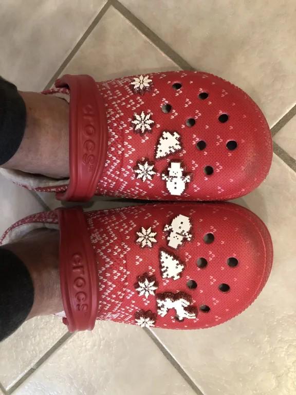 Сабо Crocs Classic Lined Holiday Charm р. W7/EUR 37-38 Red/White (10856453) - фото 10