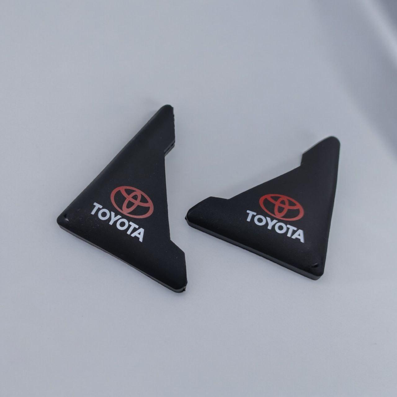 Уголки на двери автомобиля Toyota для защиты от сколов с трафаретной печатью (2230514271)