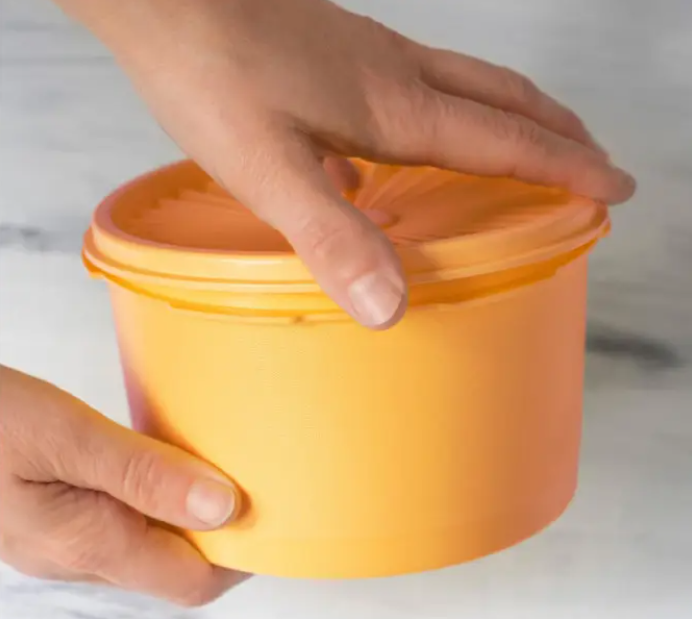 Чаша в одно касание Tupperware 910 мл - фото 2 Чаша в одно касание Tupperware 910 мл - фото 2
