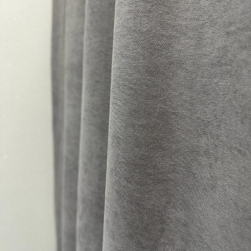 Комплект штор микровелюр 2 шт. 1,5х2,7 м готовые на шторной тесьме 6 см Серый (petek-V44) - фото 2 Комплект штор микровелюр 2 шт. 1,5х2,7 м готовые на шторной тесьме 6 см Серый (petek-V44) - фото 2