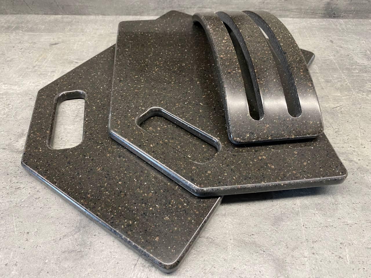 Набор досок кухонных Cacao Umber из искусственного камня на подставке 2 шт. (225) - фото 2 Набор досок кухонных Cacao Umber из искусственного камня на подставке 2 шт. (225) - фото 2