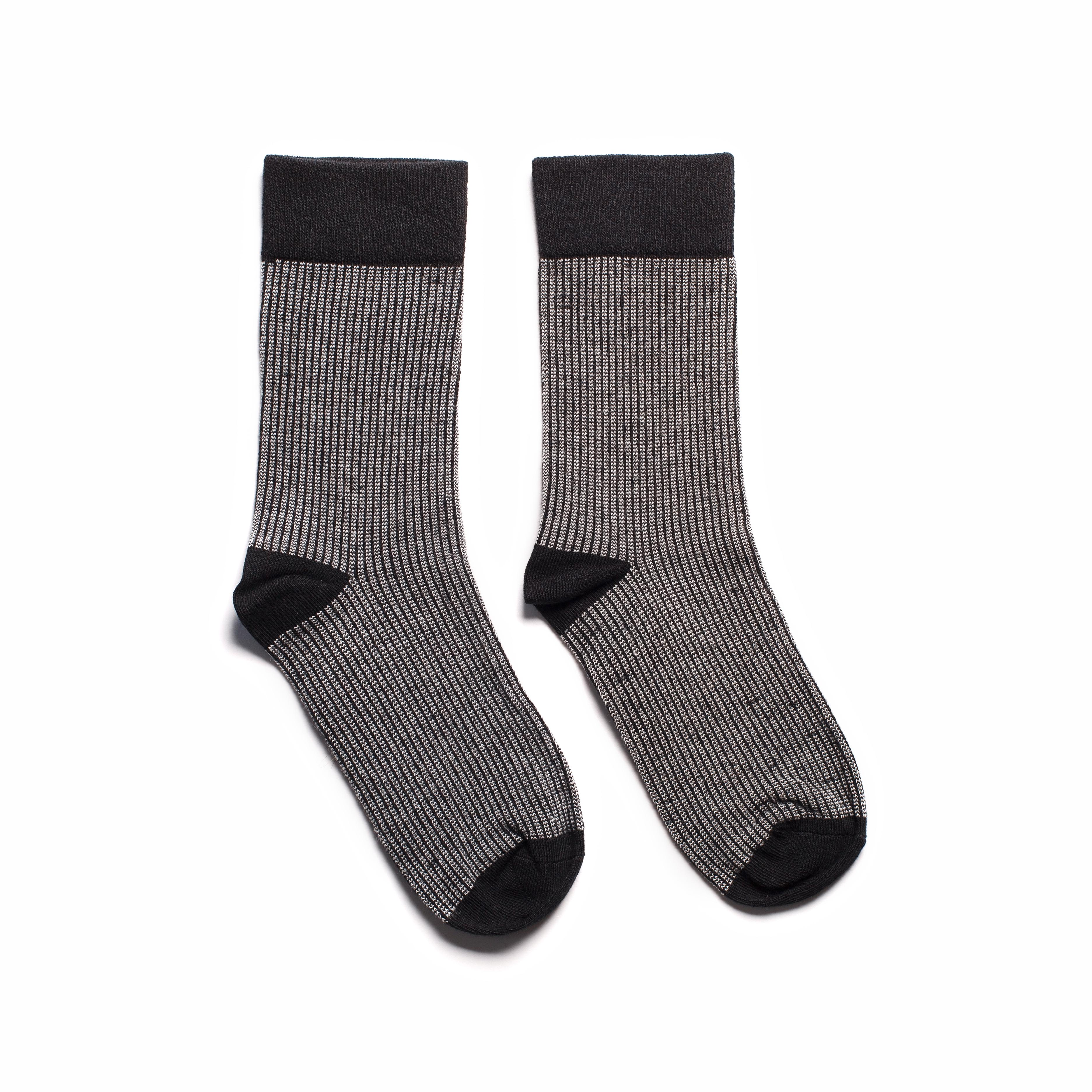 Носки JILL ANTONY жаккардовые полосы 42-43 р. Черный