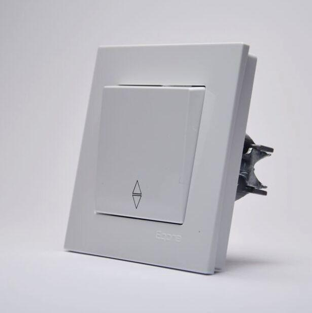 Вимикач прохідний Gunsan Eqona 1401100100107 Білий Вимикач прохідний Gunsan Eqona 1401100100107 Білий