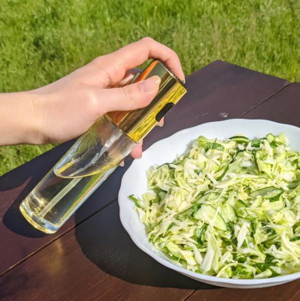 Емкость для масла и уксуса с распылителем 100 мл стекло Золотисто-розовый (ОДКБ-200-3) - фото 5 Емкость для масла и уксуса с распылителем 100 мл стекло Золотисто-розовый (ОДКБ-200-3) - фото 5