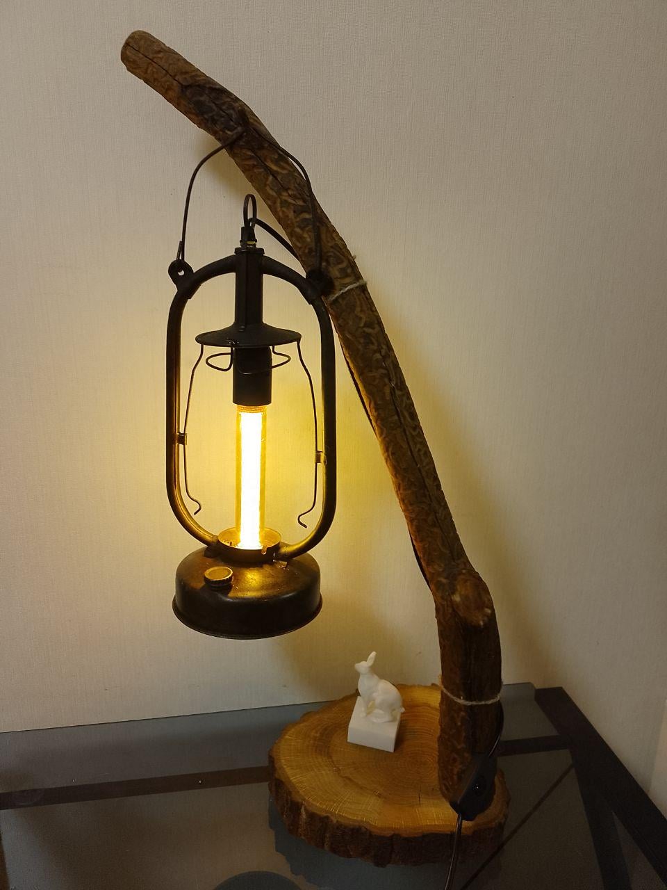 Ночник в стиле лофт на деревянной основе 76 см (102)