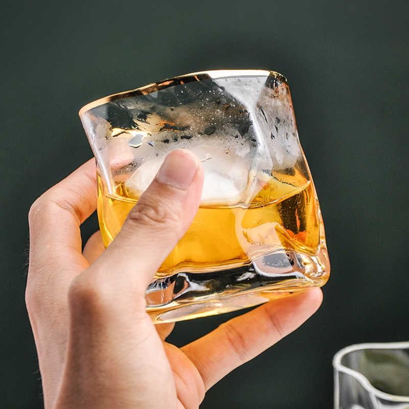 Набір склянок для віскі XS Old Fashion золотий обідок 150 мл 6 шт. (906387) - фото 2 Набір склянок для віскі XS Old Fashion золотий обідок 150 мл 6 шт. (906387) - фото 2