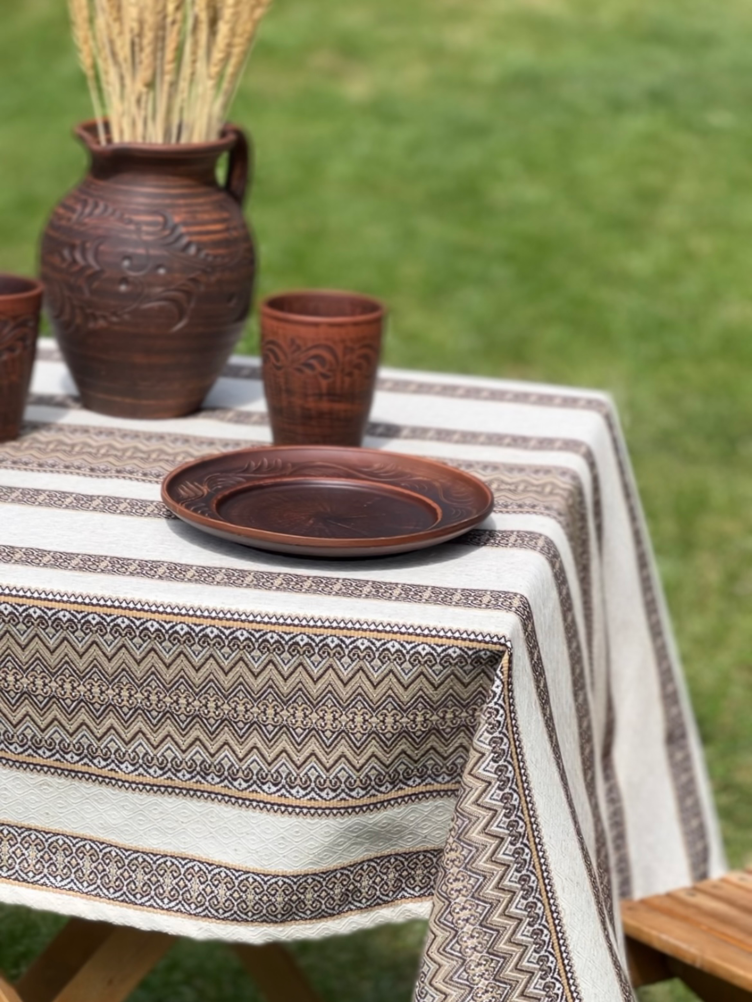 Скатертина лляна великодня Стожари з українським орнаментом 260x150 см Коричневий (1907-5) - фото 6 Скатертина лляна великодня Стожари з українським орнаментом 260x150 см Коричневий (1907-5) - фото 6