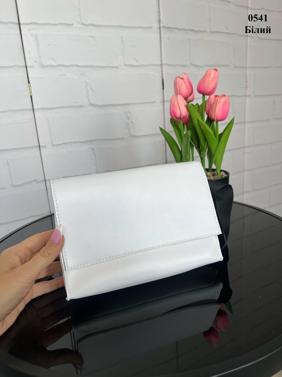 Женский клатч сумка кросс боди через плечо на широком ремне кожаная экокожа Белый - фото 10 Женский клатч сумка кросс боди через плечо на широком ремне кожаная экокожа Белый - фото 10