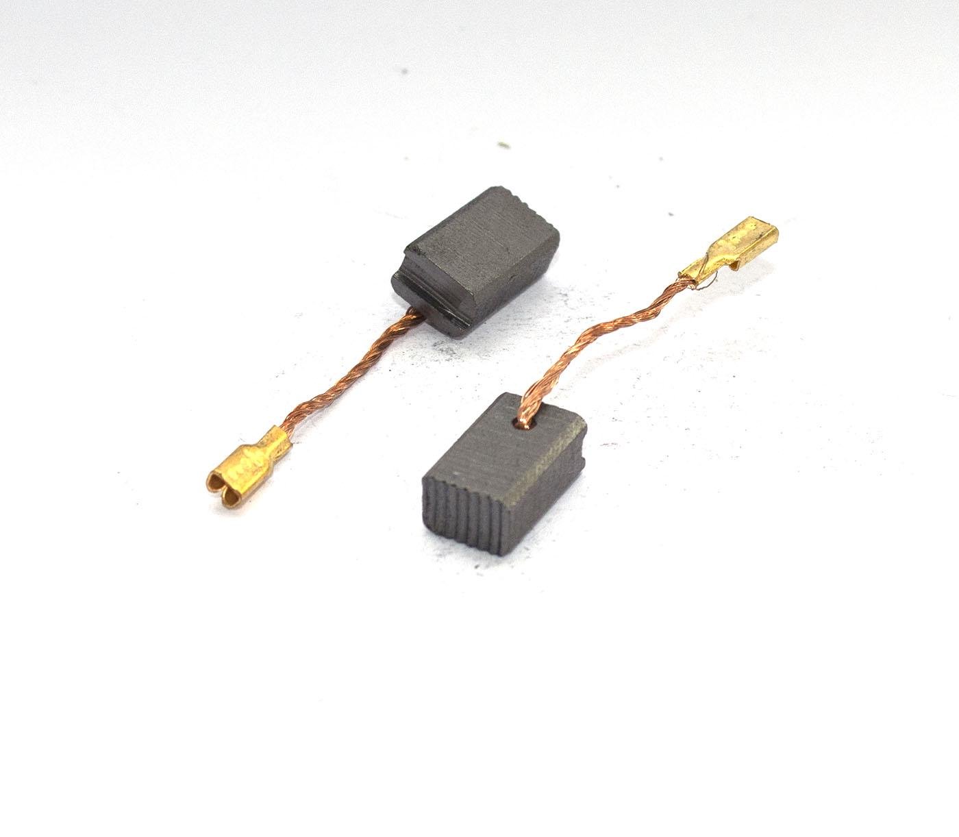 Щетки угольные для электроинструмента Royce M115 14 13х8,5х6 мм Щетки угольные для электроинструмента Royce M115 14 13х8,5х6 мм