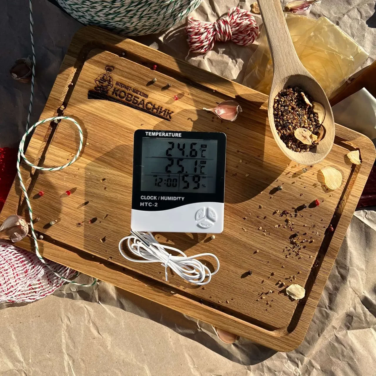 Гигрометр измеритель влажности и температуры HTC-2 с дополнительным датчиком (sp3346) - фото 6 Гигрометр измеритель влажности и температуры HTC-2 с дополнительным датчиком (sp3346) - фото 6