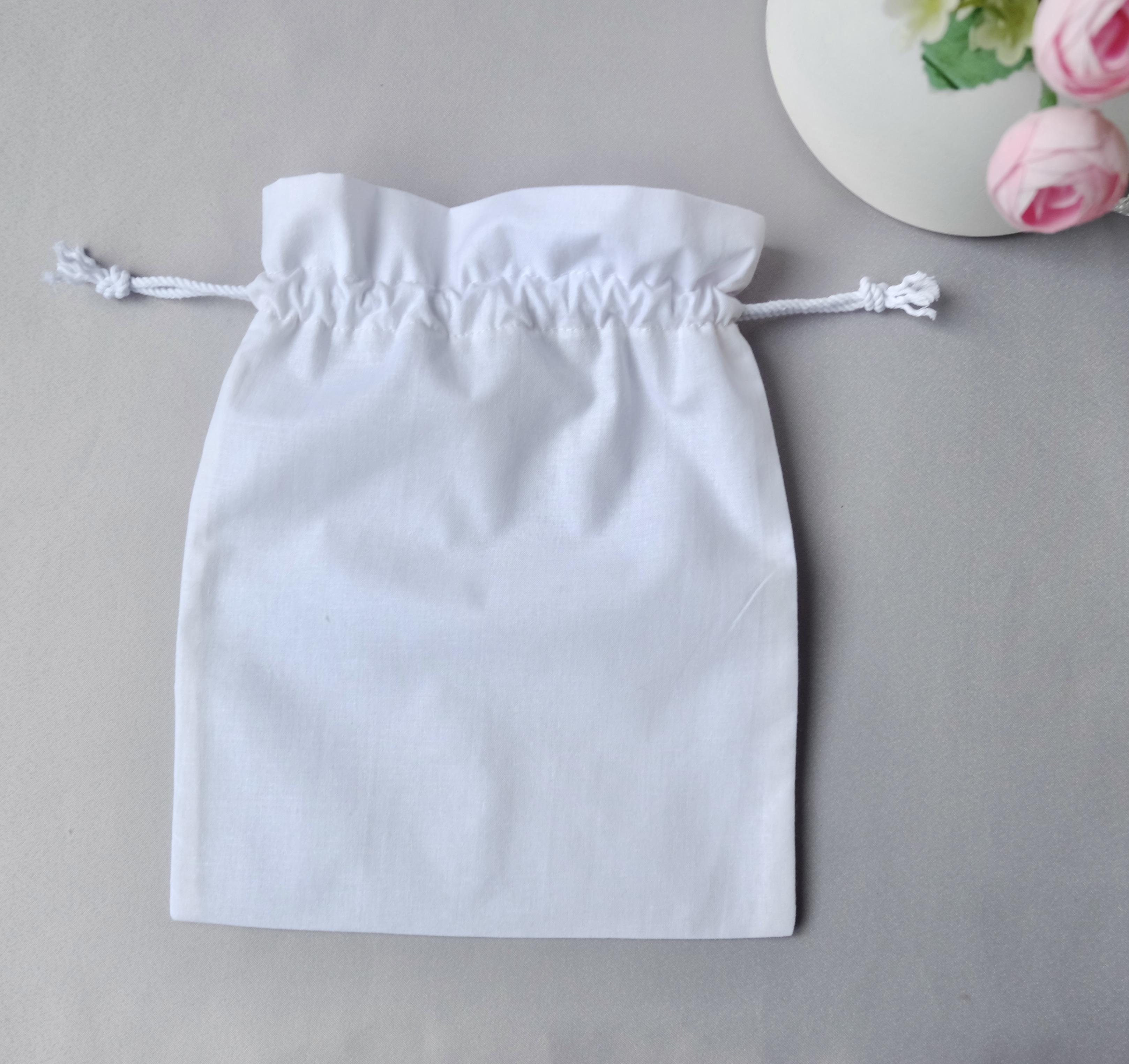 Подарунковий мішечок 25х20 см Білий (29018440) - фото 3 Подарунковий мішечок 25х20 см Білий (29018440) - фото 3